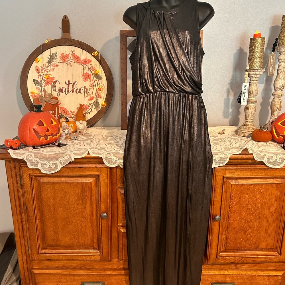 Beautiful metallic gray evening gown.
